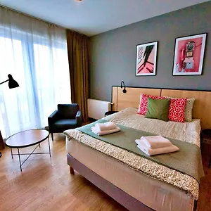  Apartament Bk Praga - National Stadium - Comfortable For 4 People